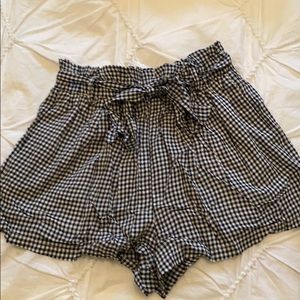 Gingham paper bag shorts